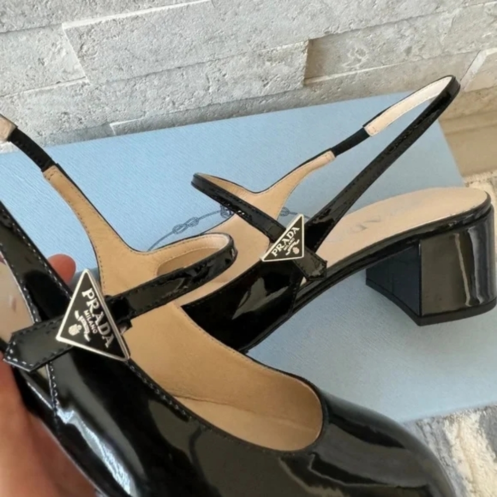 Prada Décoletté Logo Slingback Mary Jane Black Patent Leather Block Heel Pump - Picture 8 of 8
